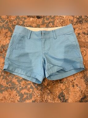 Lilly Pulitzer Light Blue Callahan Shorts Size 2